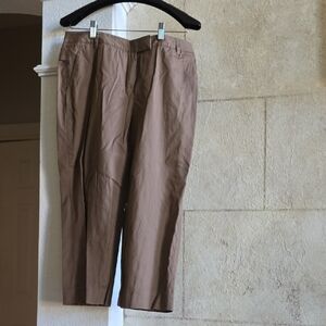 Chaus Womens Brown Capris